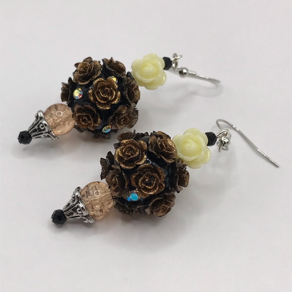 Handmade Jewelry - Handmade Elegant Gothic Floral Drop Earrings